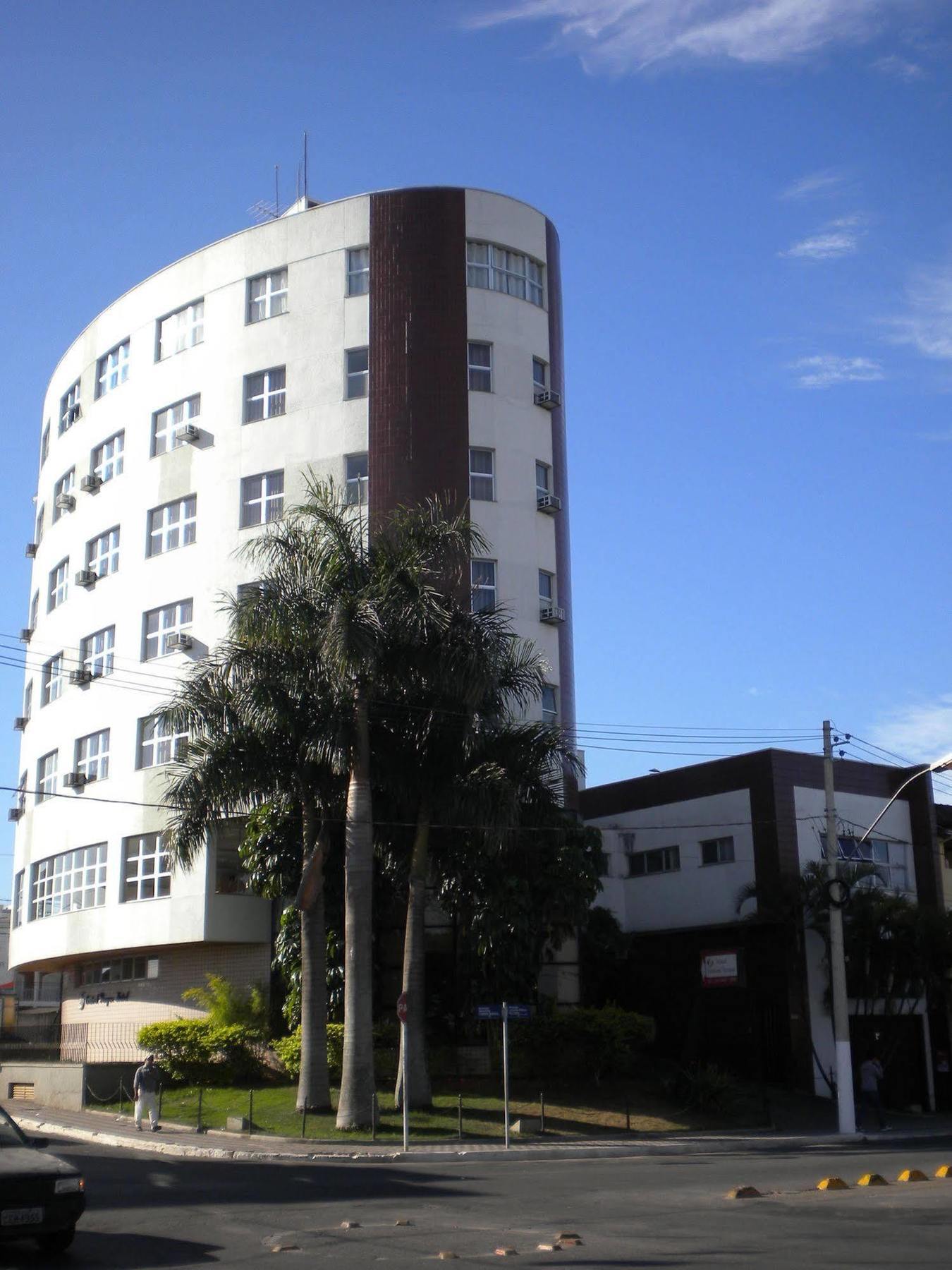 Summit Inn Hotel Pouso Alegre Exterior foto